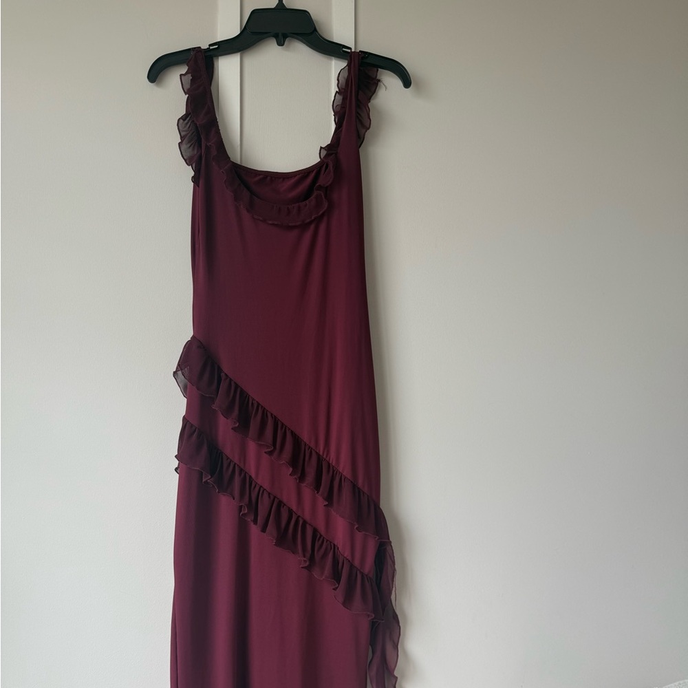 Elegant Burgundy Ruffle Dress